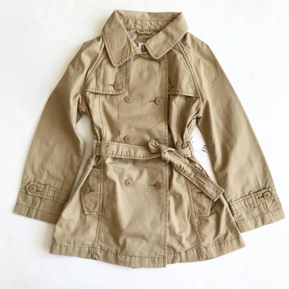 Gapkids NWT beige belted trench jacket S(6-7Y)